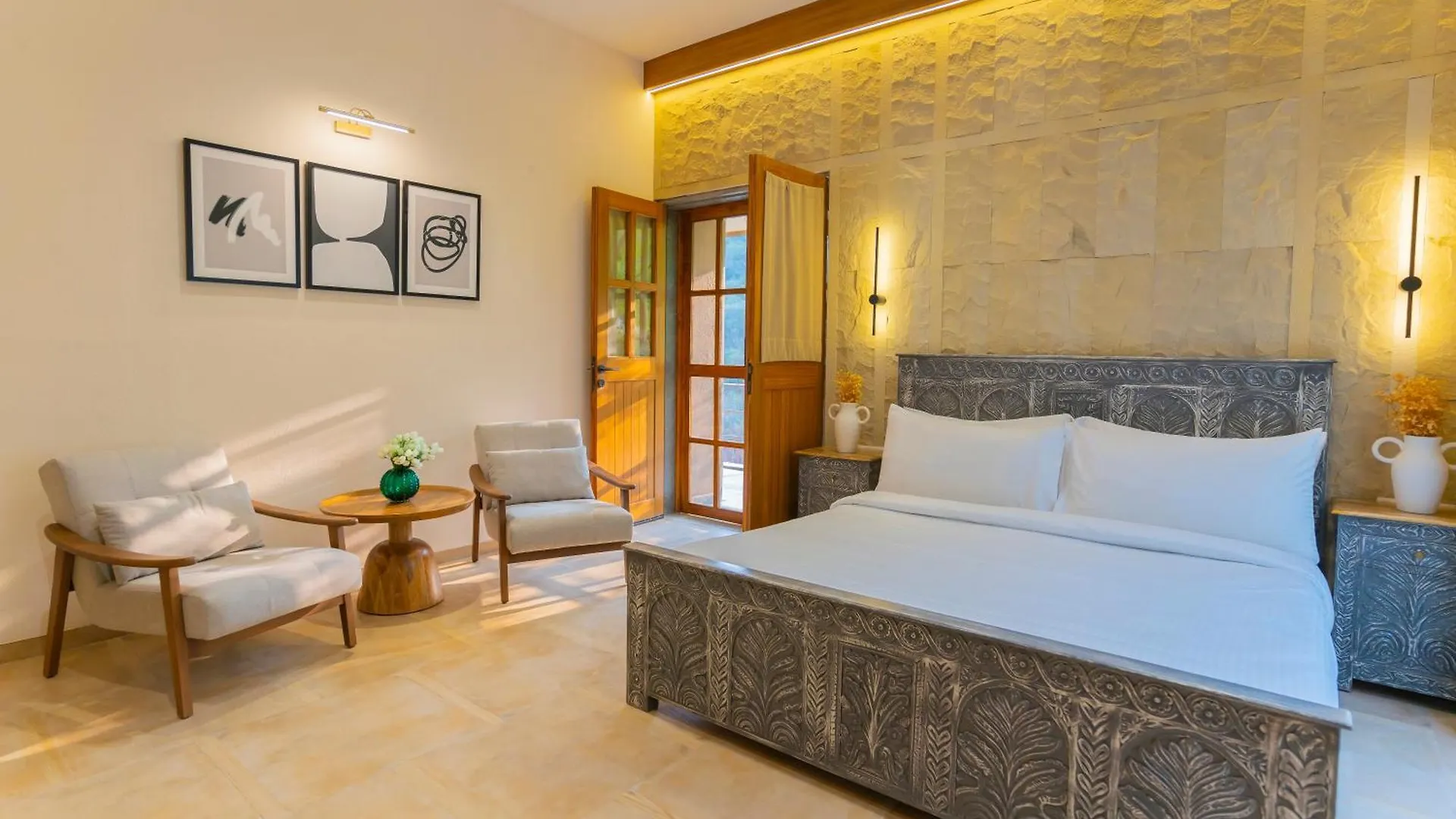 Saffronstays Moringa Valley - Cidar Villa Udaipur 0*,